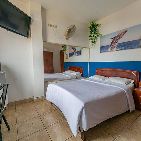 Hospedaje Gran Imperial Tumbes Exterior photo